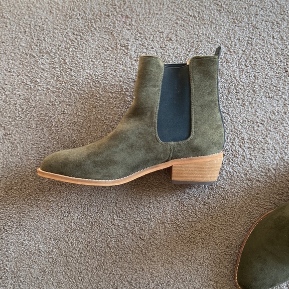 Olive ankle boots - Picture 4 of 5